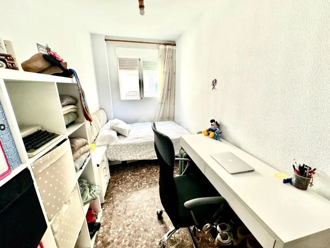 Habitación de Piso en venta en Paterna