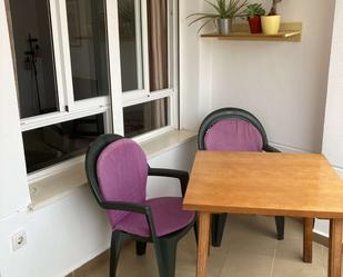 Menjador de Apartament per a compartir en Almuñécar amb Aire condicionat i Terrassa