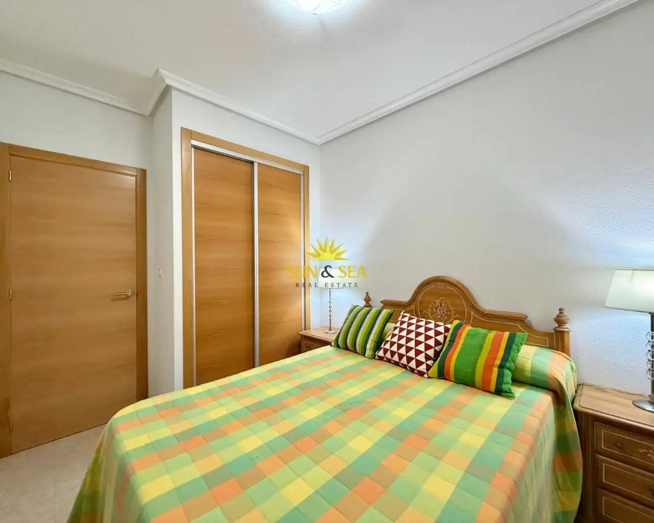 Habitación de Apartamento en venta en Almoradí con Calefacción, Terraza y Trastero