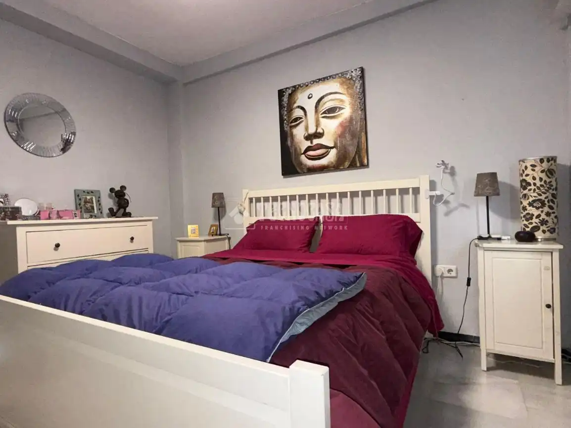 Bedroom of Flat for sale in Sevilla