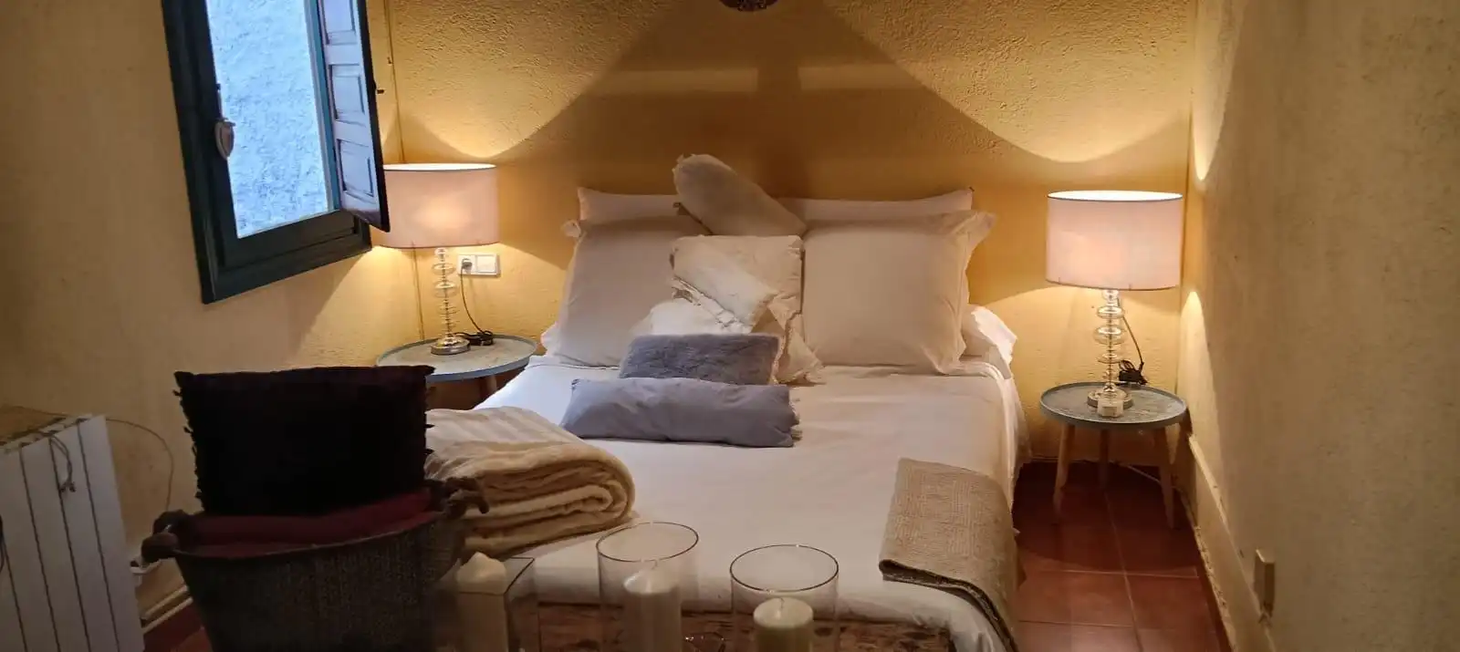 Bedroom of Country homes for sale in Subirats  with Air Conditioner, Heating and Private garden