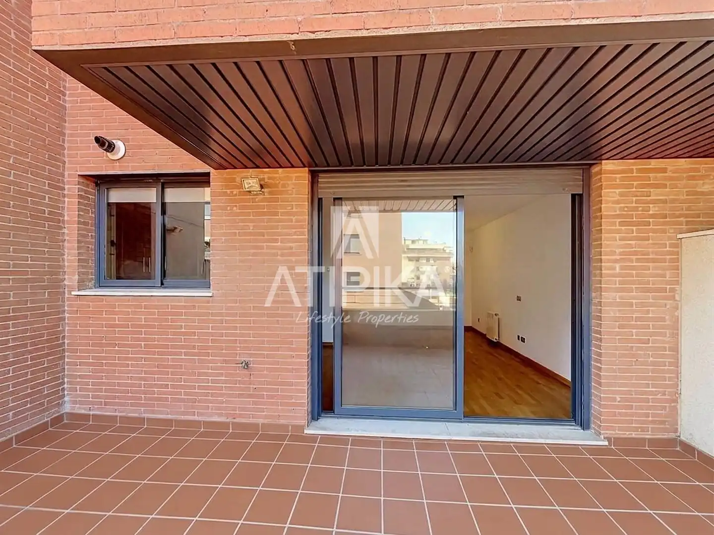 Vista exterior de Piso en venta en Sabadell con Aire acondicionado, Calefacción y Terraza