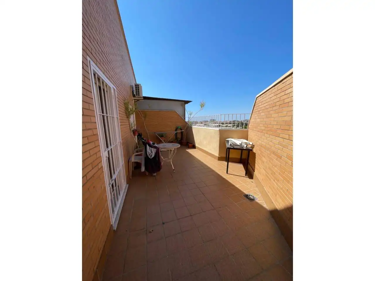 Terraza de Ático de alquiler en  Almería Capital con Terraza y Amueblado