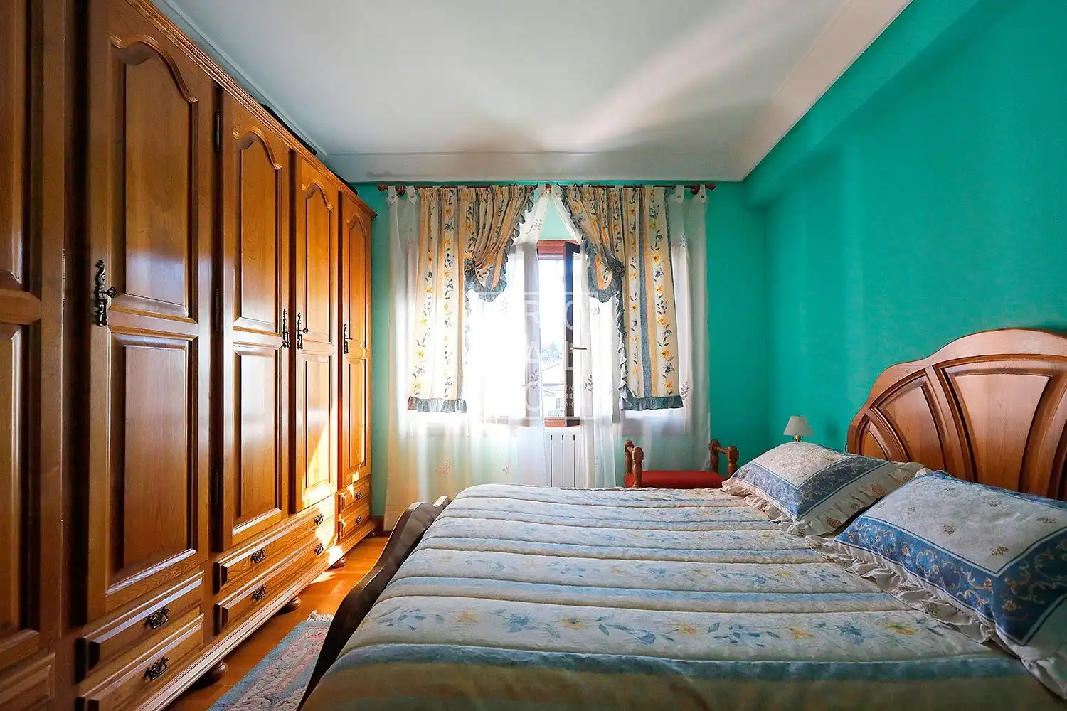 Habitación de Casa o chalet en venta en Irun  con Calefacción, Jardín privado y Terraza