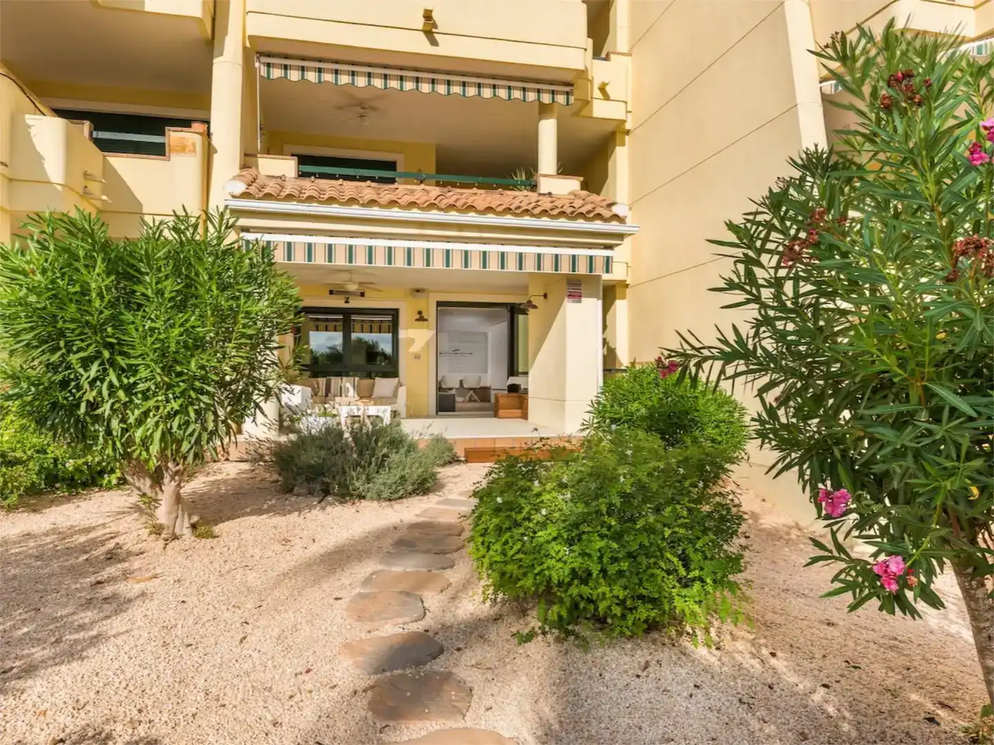 Garden of Flat for sale in Orihuela  with Air Conditioner and Swimming Pool