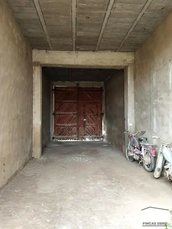 Edificio en venta en Boquiñeni