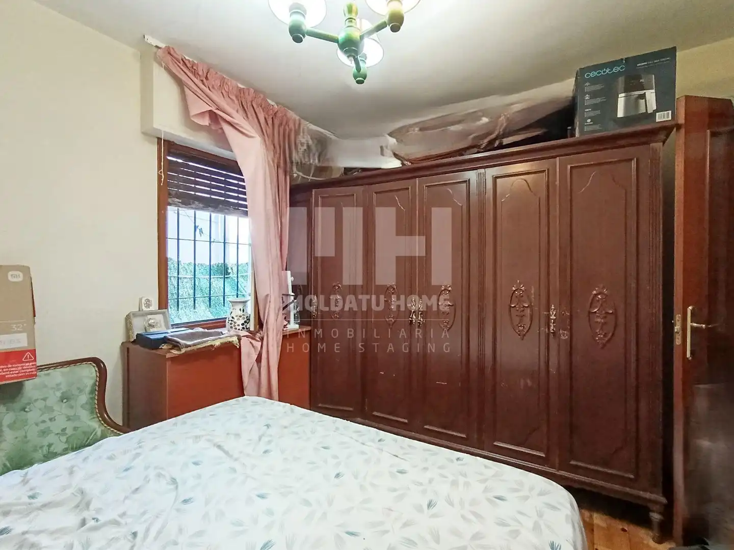 Schlafzimmer von Wohnung zum Verkauf in Irun  mit Heizung