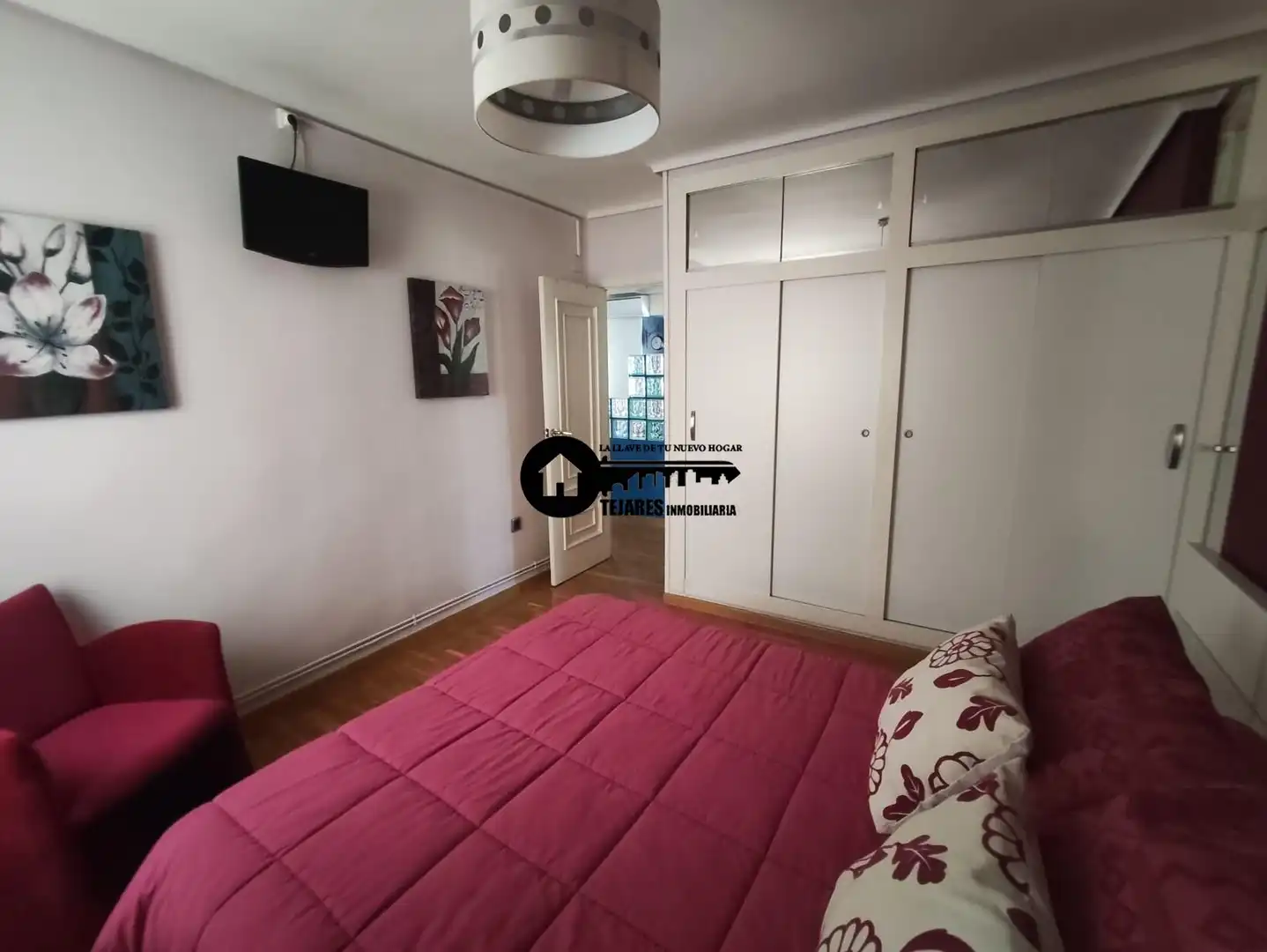 Bedroom of Apartments for sale in Albacete  with Heating, Parquet flooring and Furnished