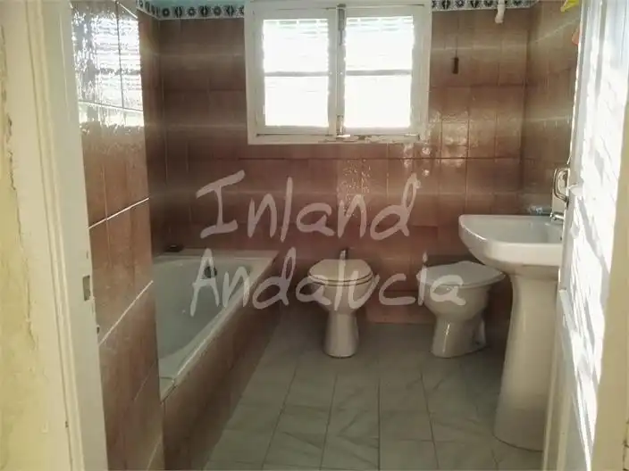 Bany de Casa adosada en venda en Loja amb Traster i Internet