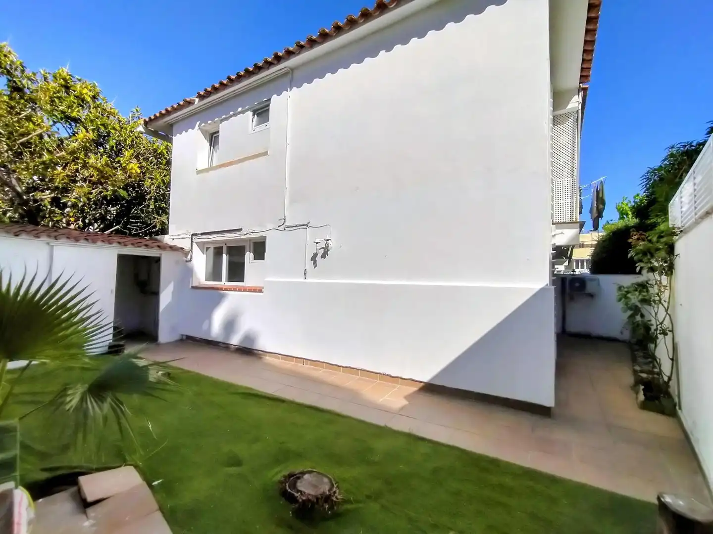 Exterior view of Ground floor for sale in Sant Pere de Ribes  with Air Conditioner, Private garden and Terrace