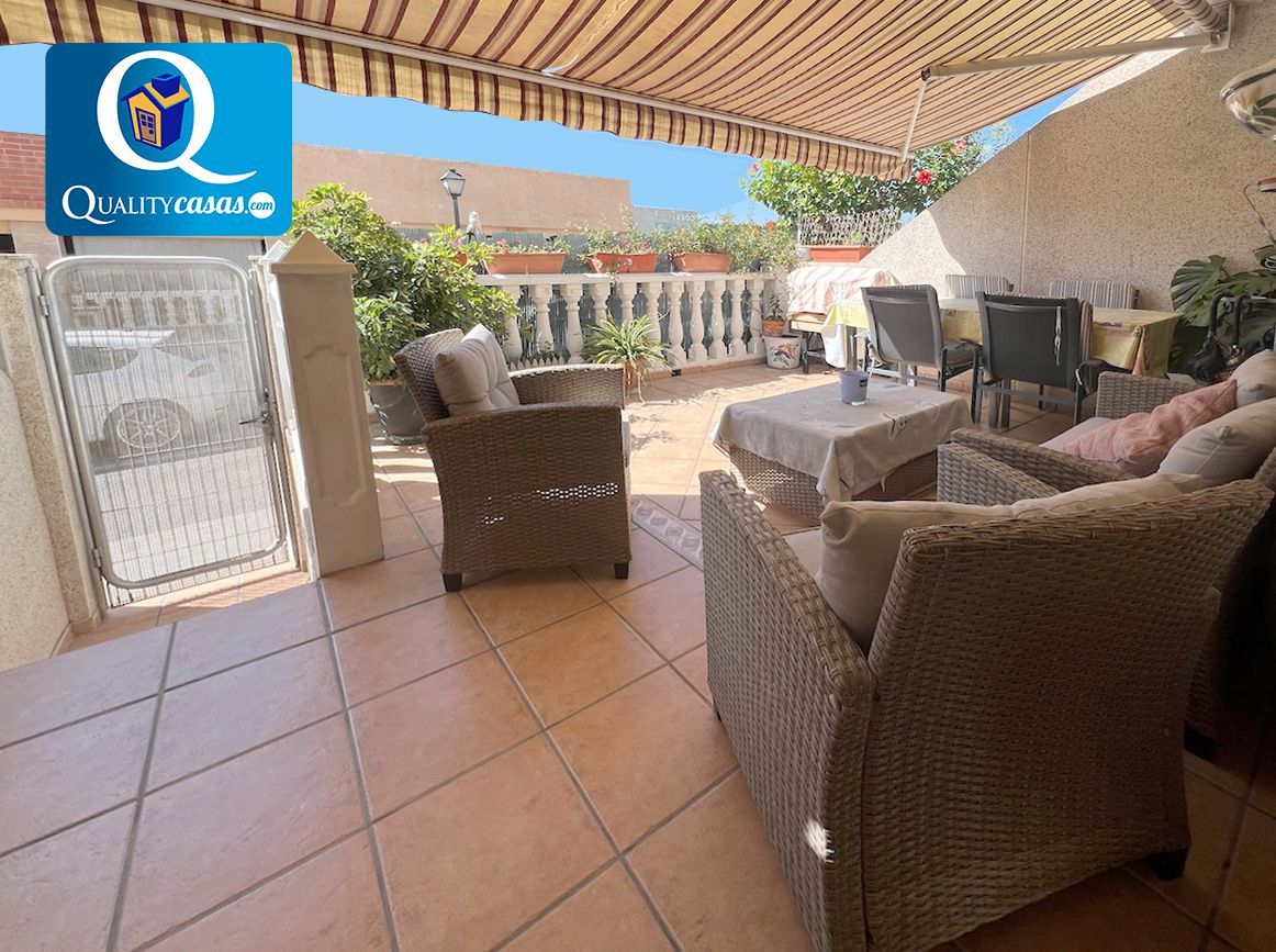 Terrassa de Casa o xalet en venda en Alicante / Alacant amb Aire condicionat, Calefacció i Terrassa