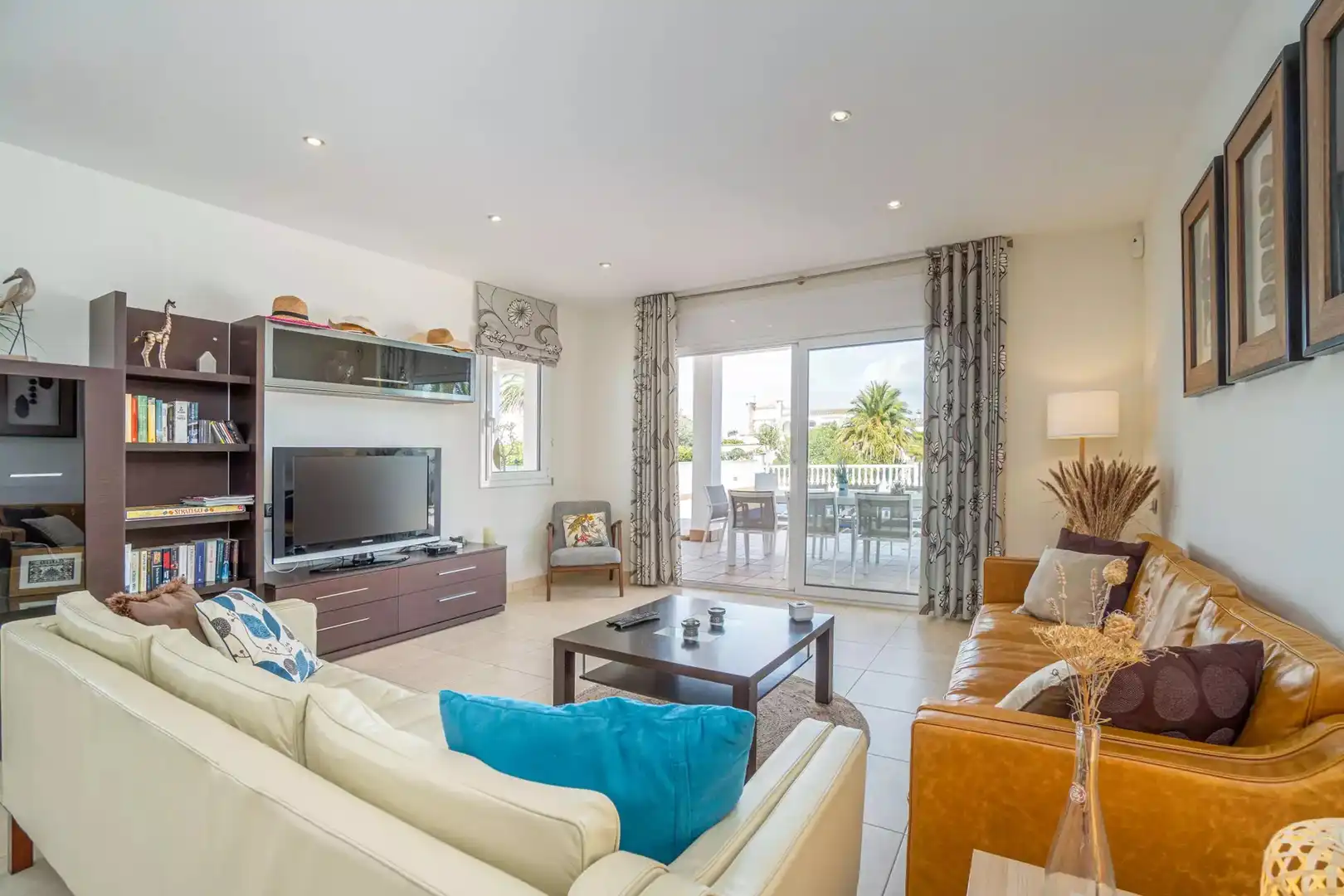 Casa con terraza en venta en Carrer Ebre, imagen 17