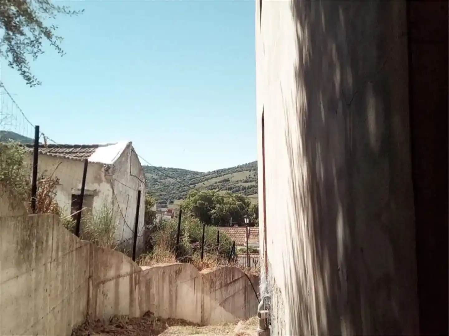 Casa o xalet en venda en Cortes de la Frontera amb Jardí privat i Traster