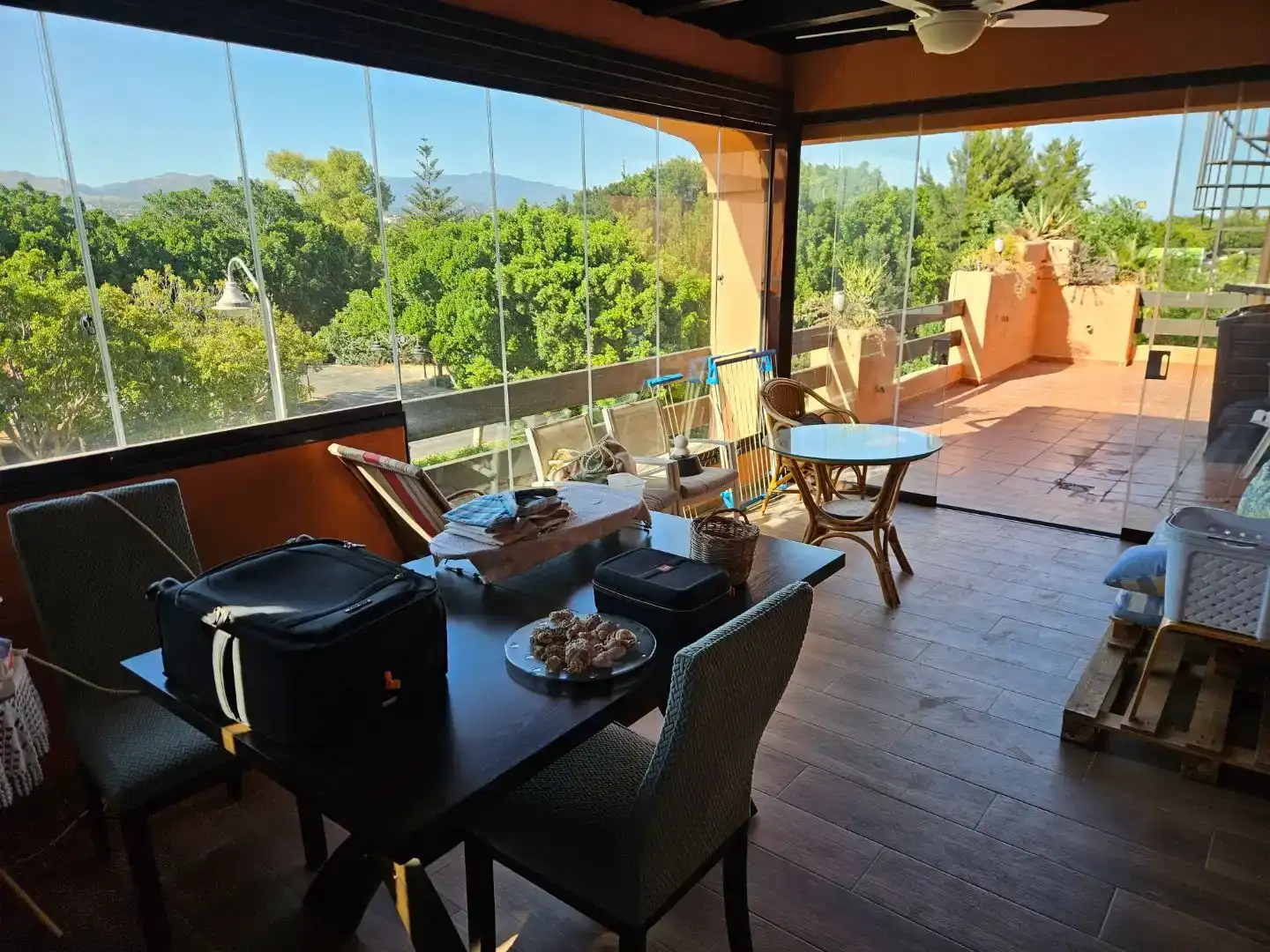 Terrassa de Pis en venda en Estepona amb Aire condicionat, Calefacció i Jardí privat
