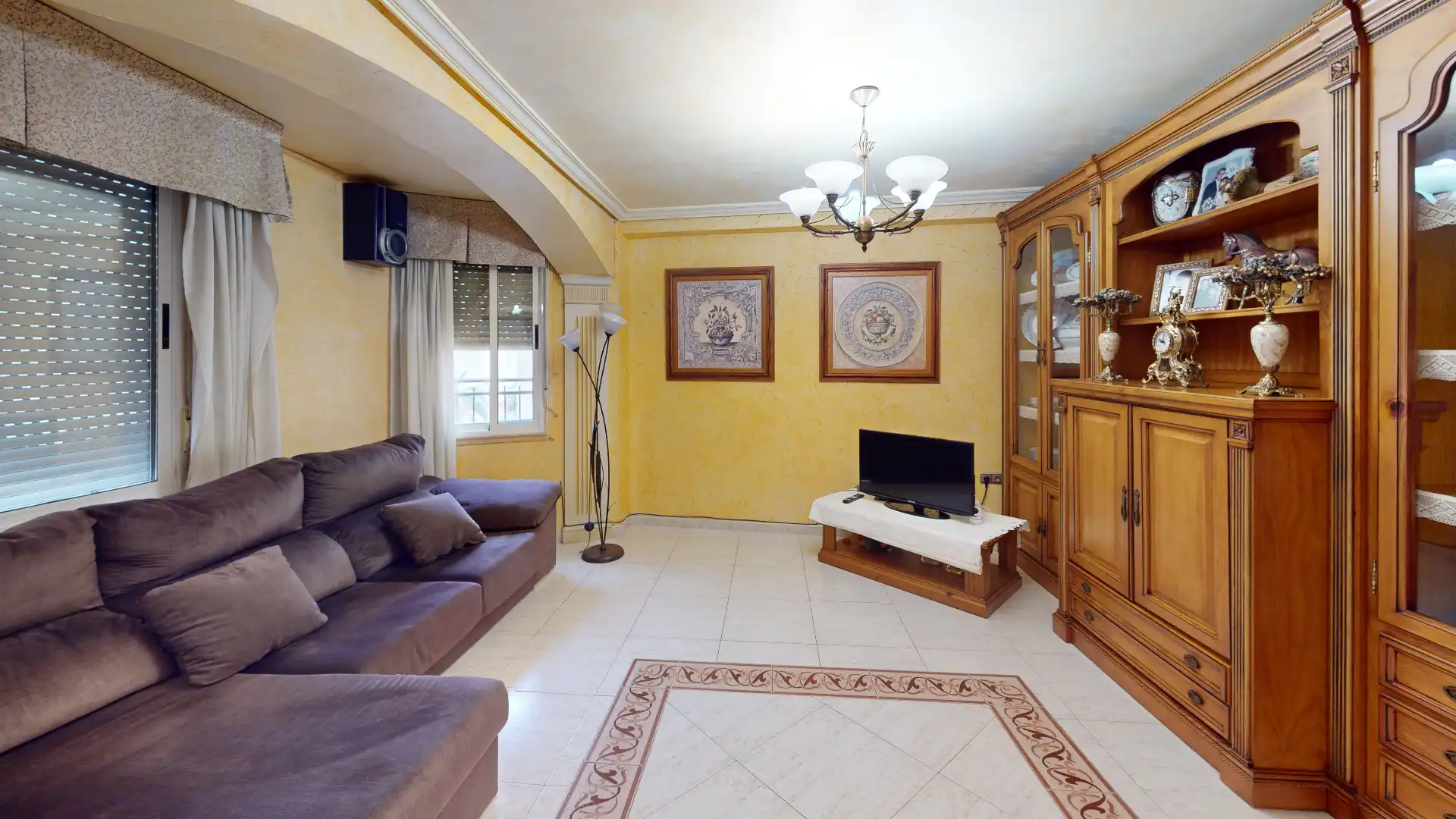 Sala d'estar de Pis en venda en Crevillent amb Moblat