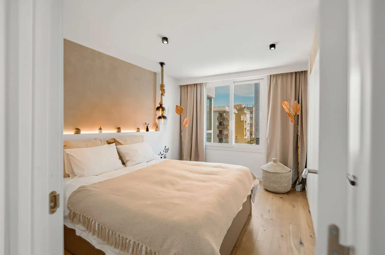 Bedroom of Flat for sale in  Palma de Mallorca  with Air Conditioner, Terrace and Furnished