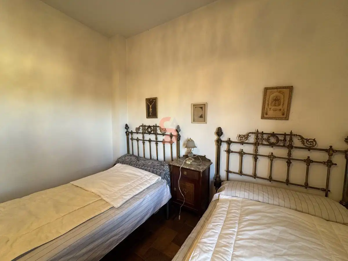 Habitación de Casa o chalet en venta en Alcazarén con Calefacción, Terraza y Trastero
