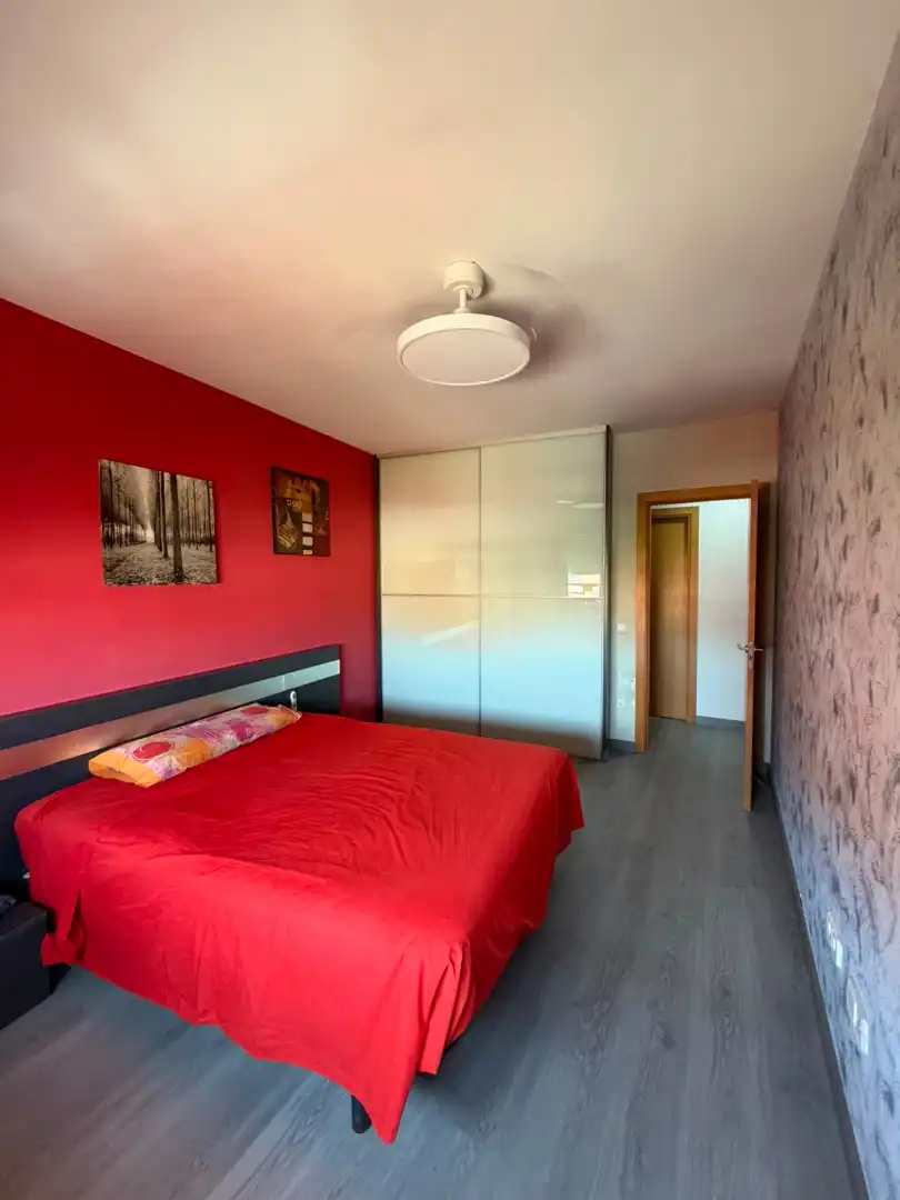 Bedroom of Flat for sale in Bellpuig  with Air Conditioner, Heating and Parquet flooring