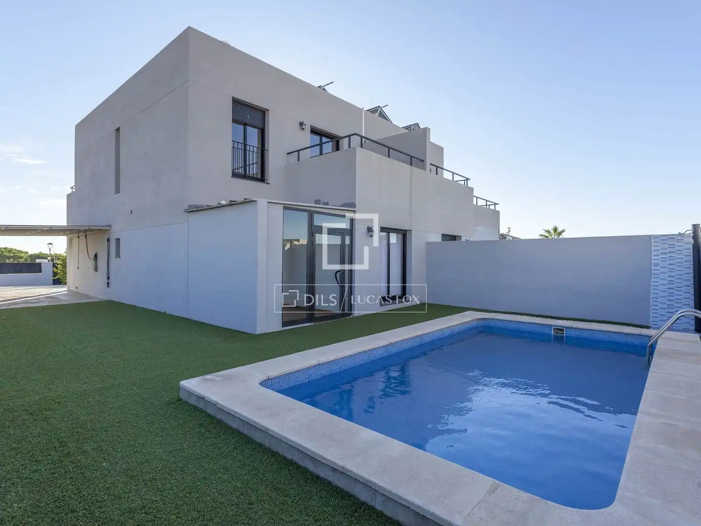 Vista exterior de Casa o chalet de alquiler en Godella con Aire acondicionado, Jardín privado y Piscina