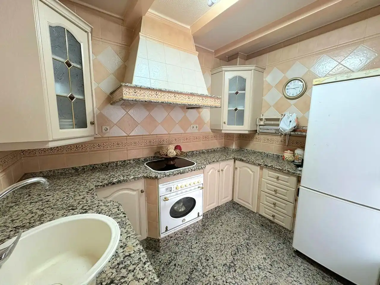Cuina de Casa o xalet en venda en Almendralejo