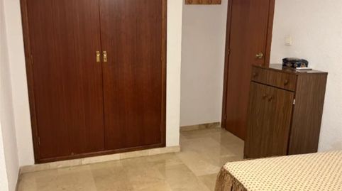 Foto 3 de Piso en venta en Calle Mirlo, 9, Pajaritos, Granada Capital