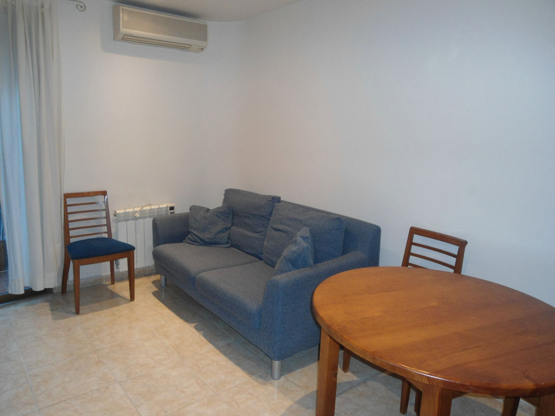 Sala d'estar de Apartament de lloguer en  Lleida Capital amb Aire condicionat, Calefacció i Moblat