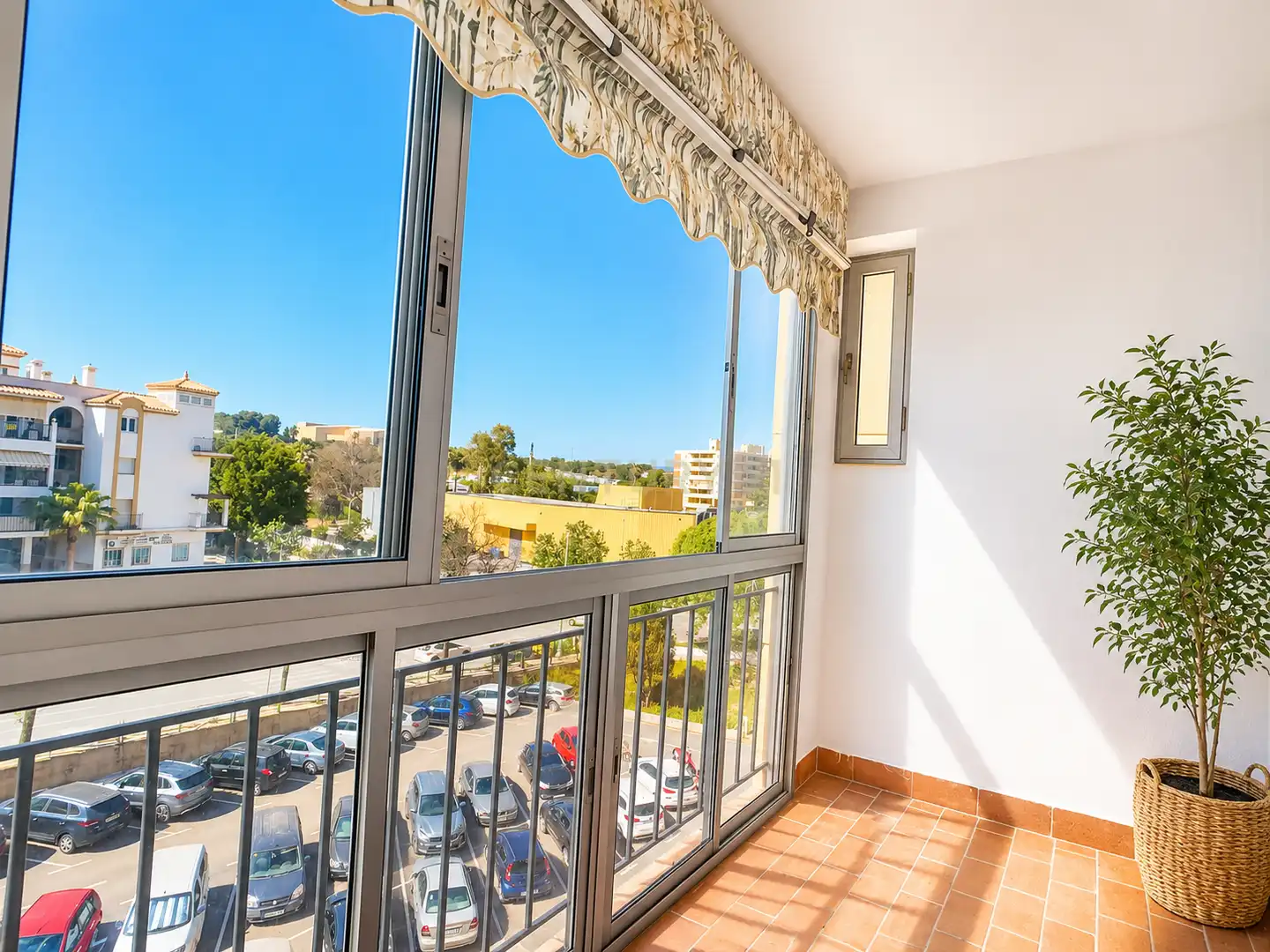 Piso con terraza en venta en Av. de los Manantiales, 27, 29620 Torremolinos, Málaga, Spain, imagen 17