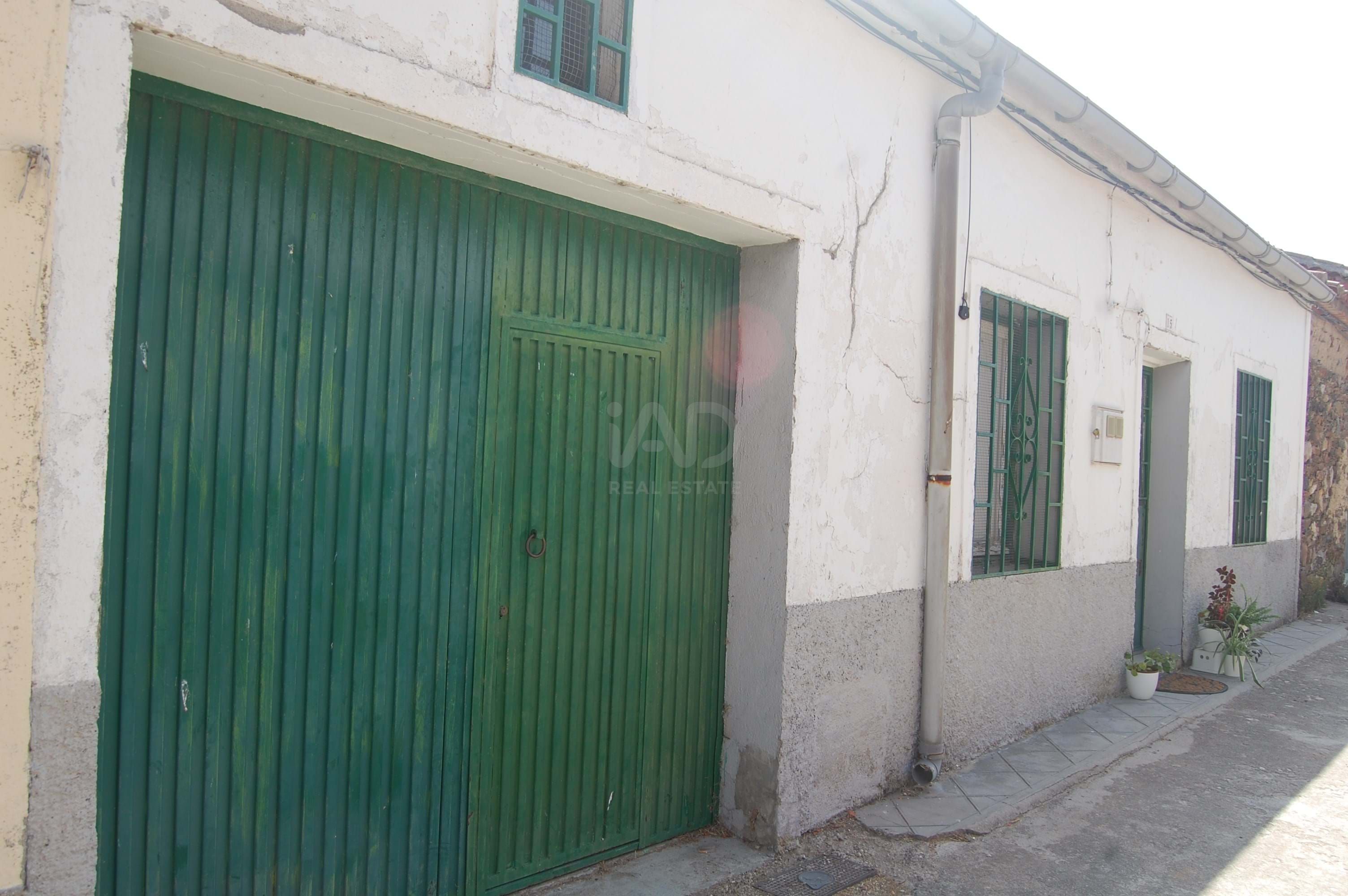 Vista exterior de Casa o xalet en venda en Herreros de Suso