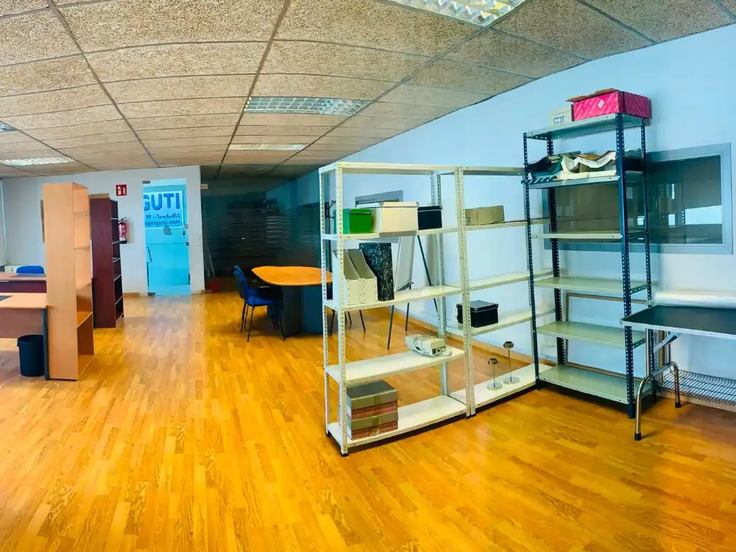 Local de alquiler en Balenyà con Aire acondicionado, Calefacción y Parquet