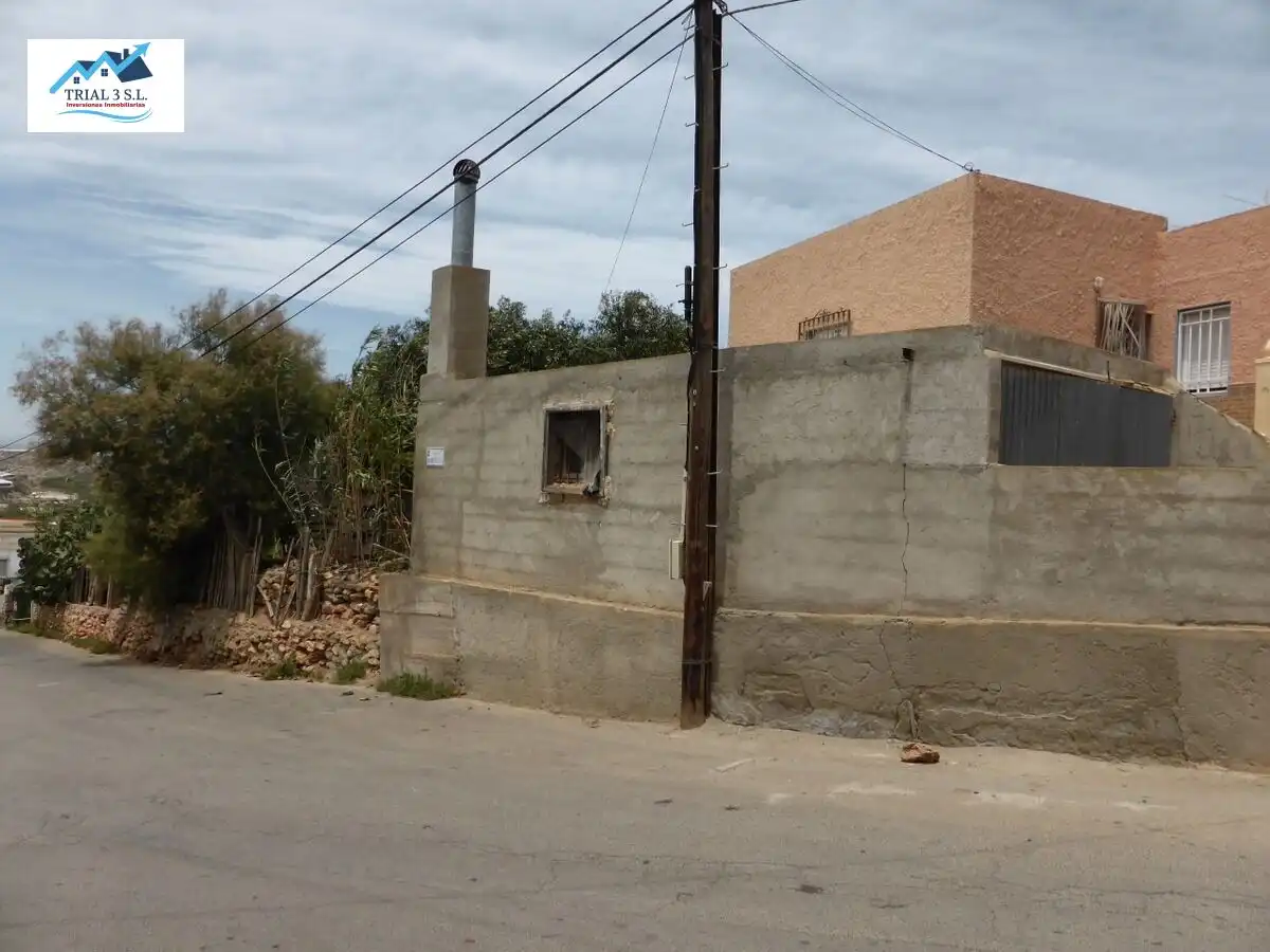 House for sale in Camino CUEVAS LINO (BA)