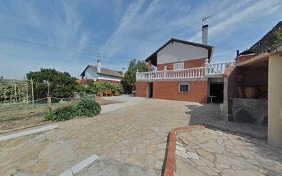 Vista exterior de Casa o xalet en venda en Piera amb Aire condicionat i Terrassa