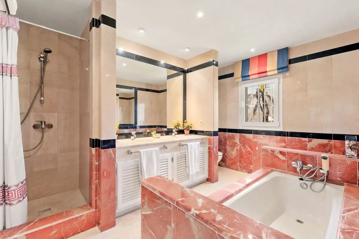 Casa a schiera in vendita a Milla de Oro, imagen 16