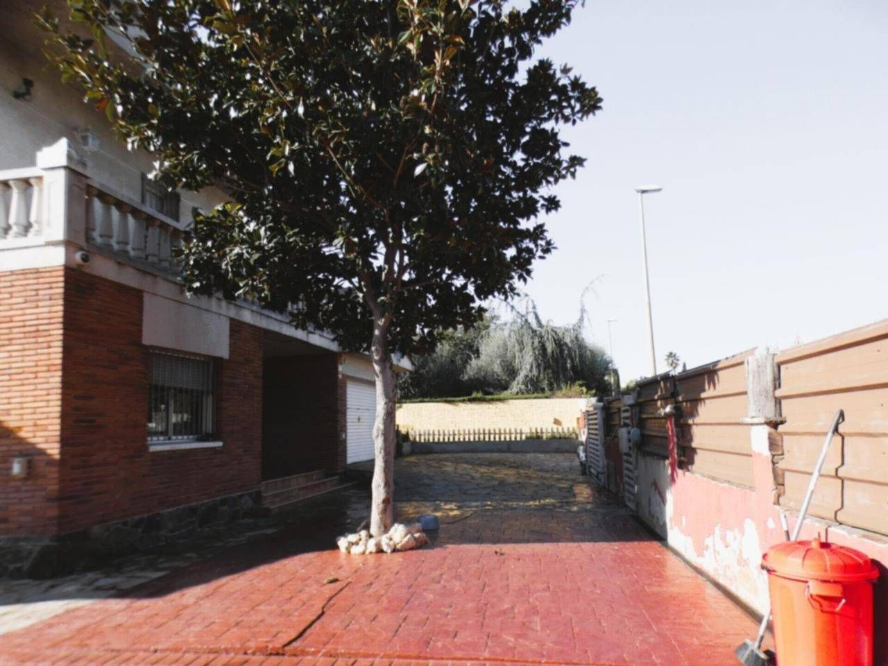 Exterior view of House or chalet for sale in Sant Quirze del Vallès  with Heating, Private garden and Terrace