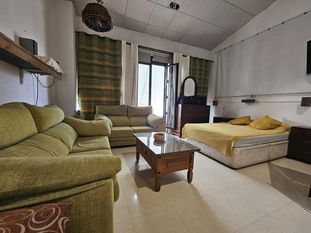 Lofts for rent in Avenida Lola Flores, Chapín - Campus Universitario - Navinco