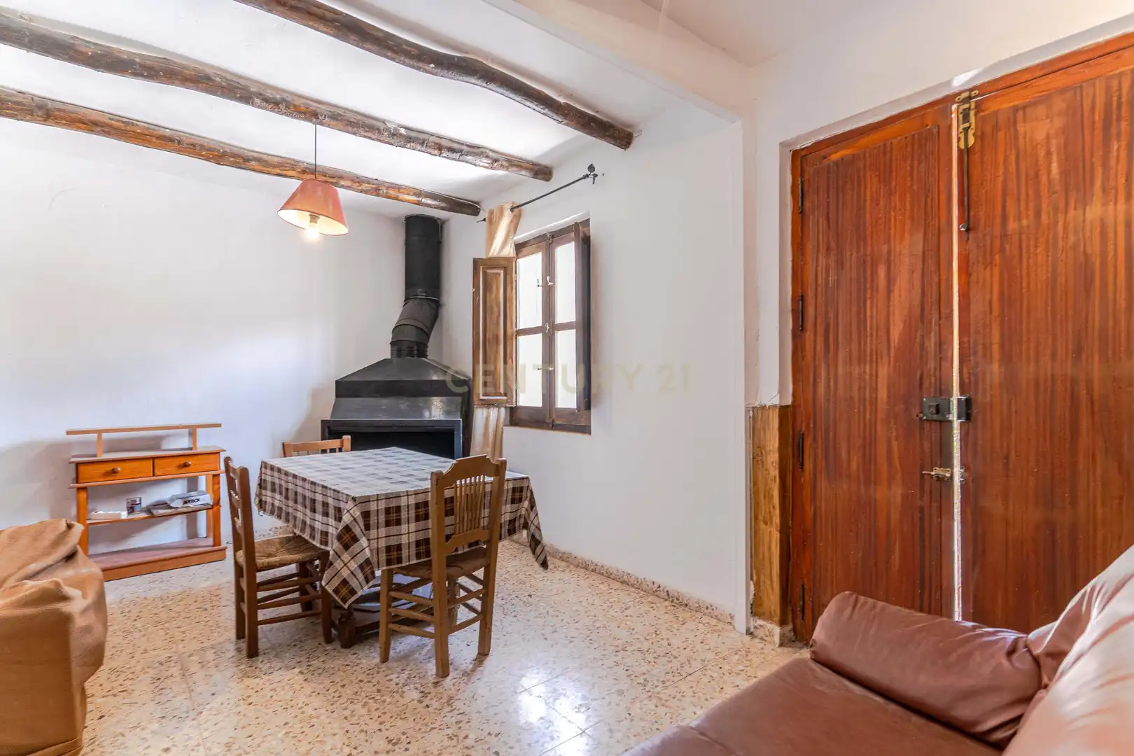 Sala d'estar de Casa o xalet en venda en El Pinar amb Balcó