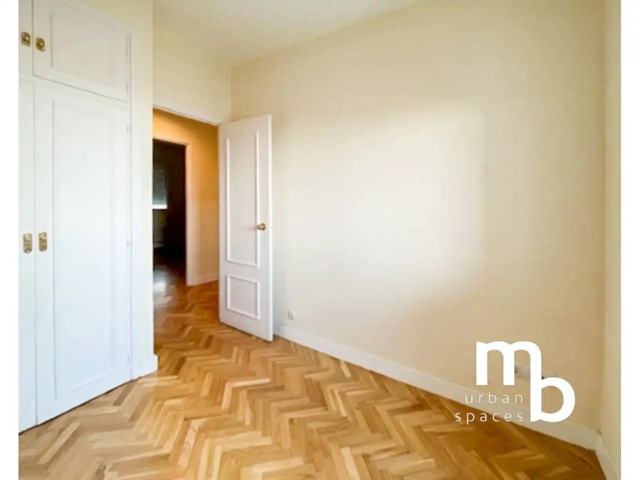 Habitación de Piso de alquiler en Madrid con Aire acondicionado, Calefacción y Parquet