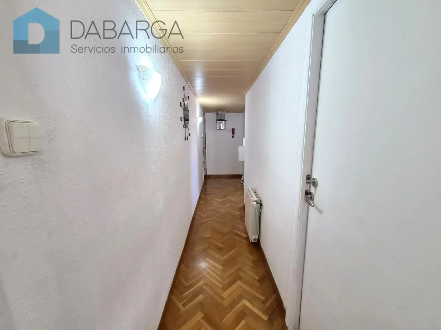 Wohnung zum Verkauf in Ripollet mit Klimaanlage, Heizung und Möbliert