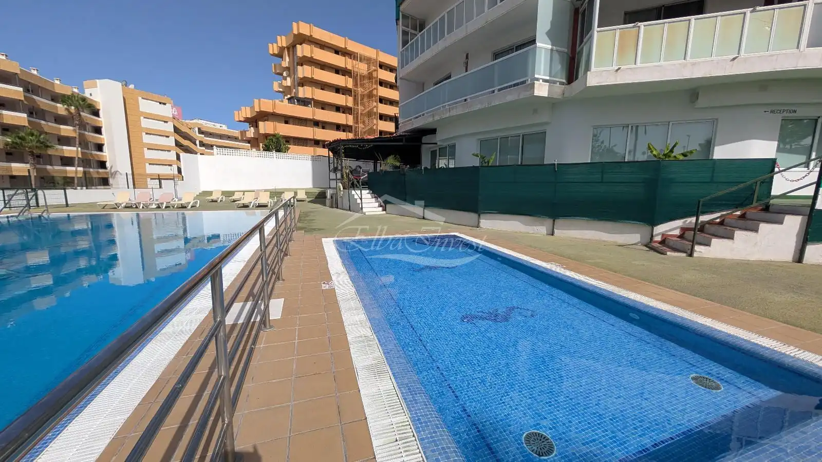 Piscina de Local de alquiler en Adeje