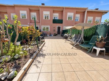 Casa en venda a Zona Sur - Barrio Cortes