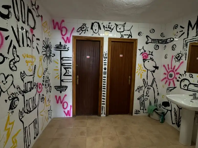Baño de Local de alquiler en Aldaia con Aire acondicionado y Calefacción