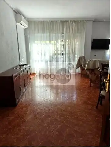 Flat with lift to rent in Nervión
