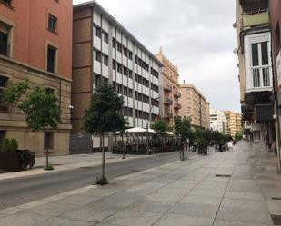 Außenansicht von Wohnung zum verkauf in Cáceres Capital mit Klimaanlage und Terrasse