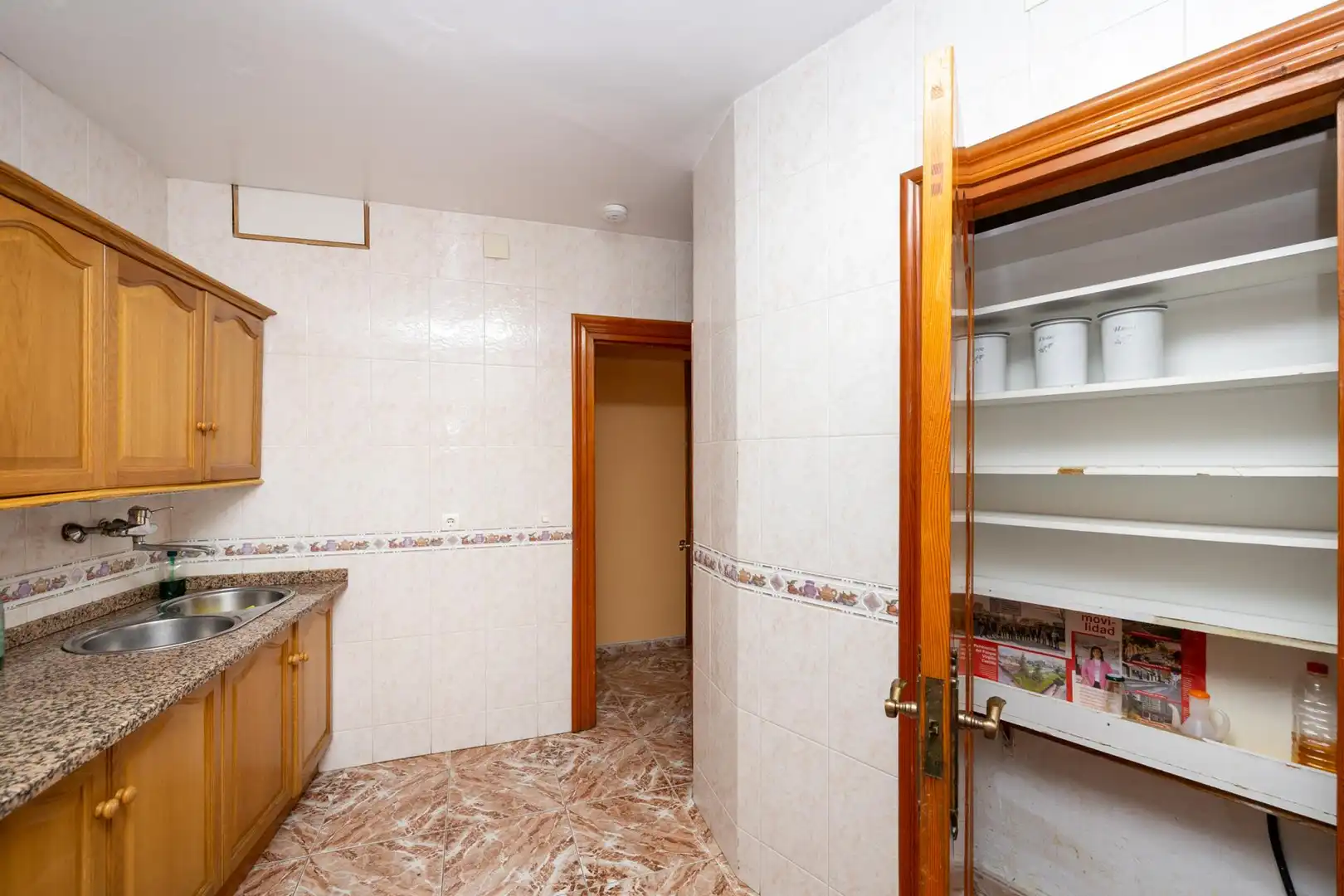 Cocina de Edificio en venta en Lanjarón