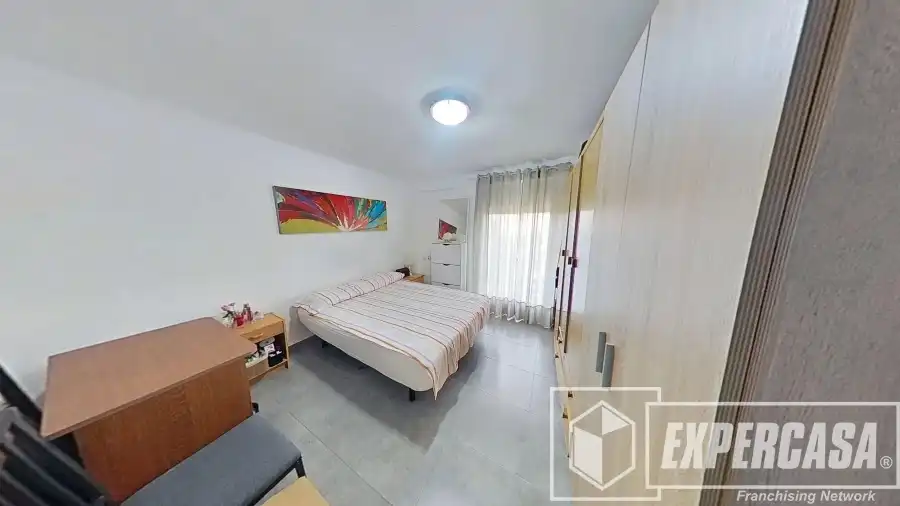 Bedroom of Flat for sale in Burjassot