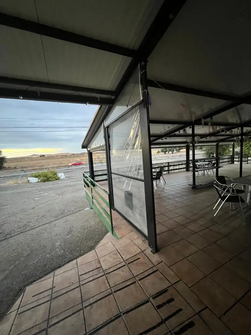 Business premises for transfer in Torres de la Alameda, imagen 32