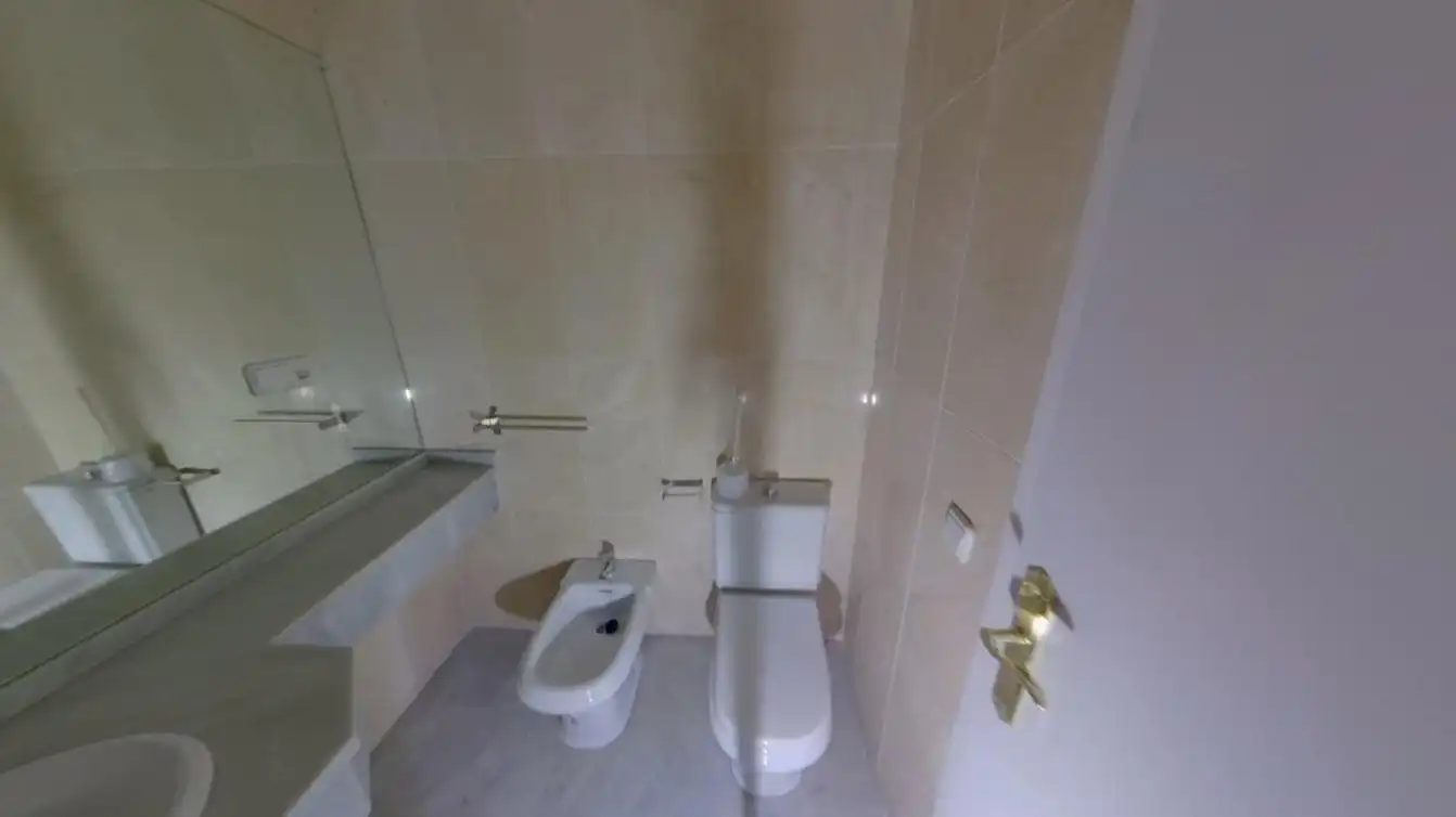 Bathroom of Flat for sale in San Pedro de Alcántara