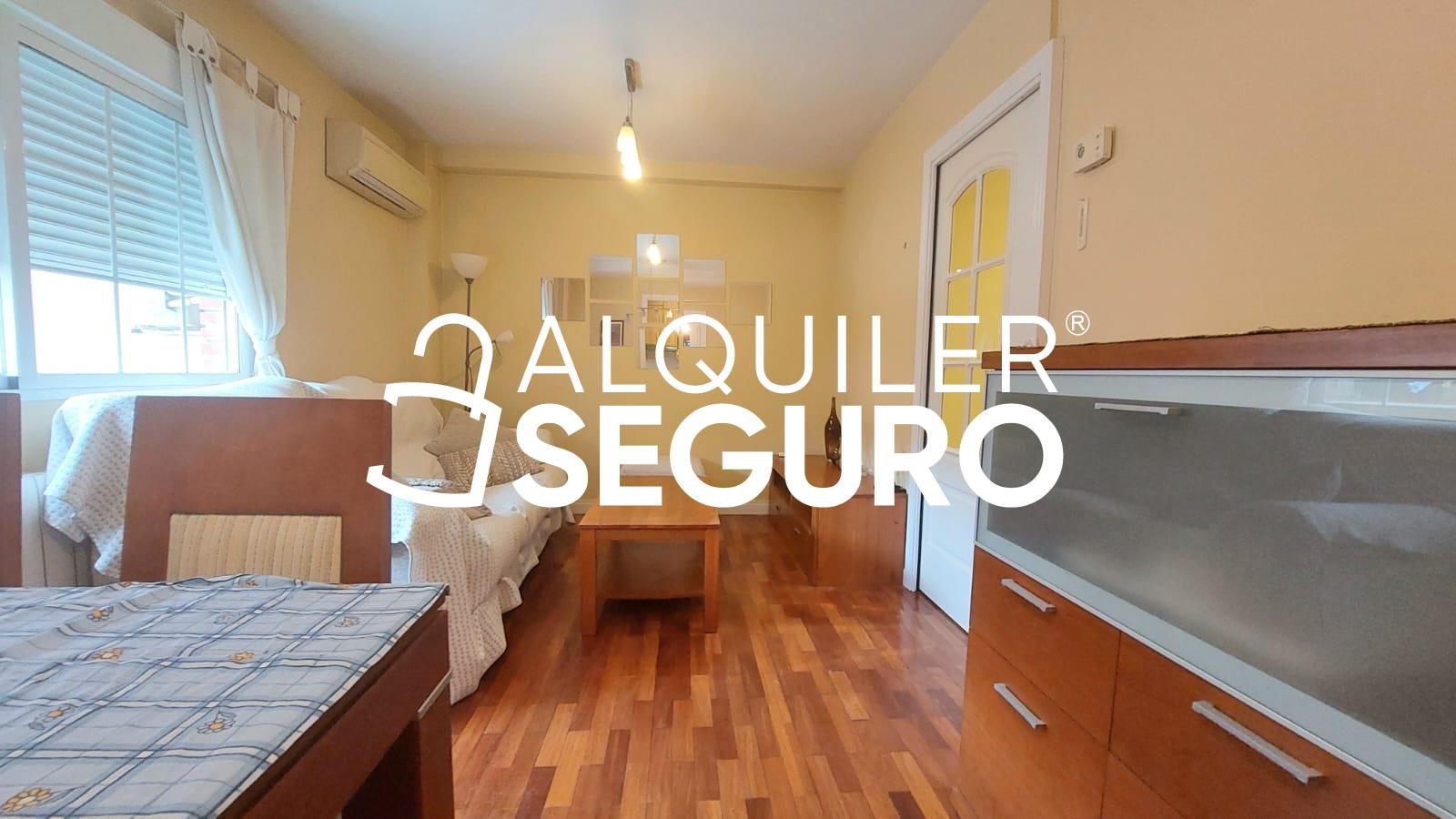 Dormitori de Pis de lloguer en  Madrid Capital amb Aire condicionat, Calefacció i Moblat