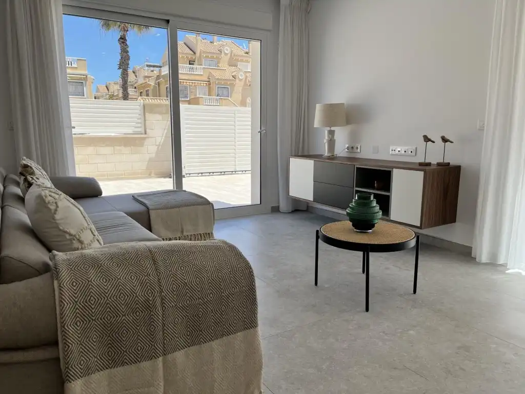 Apartment with pool for sale in Calle Perseo, imagen 3
