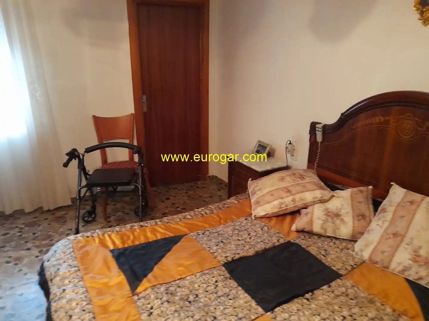 Dormitori de Casa o xalet en venda en Chiva