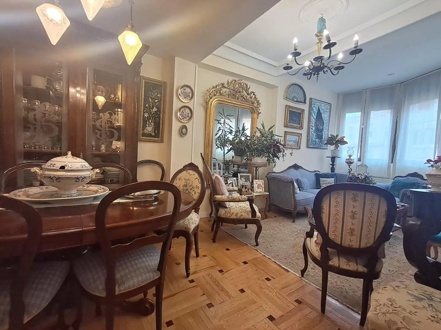 Comedor de Piso en venta en Madrid con Aire acondicionado, Terraza y Trastero